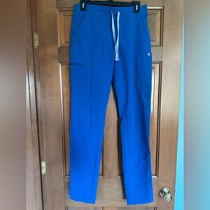 FIGS women’s scrub pants